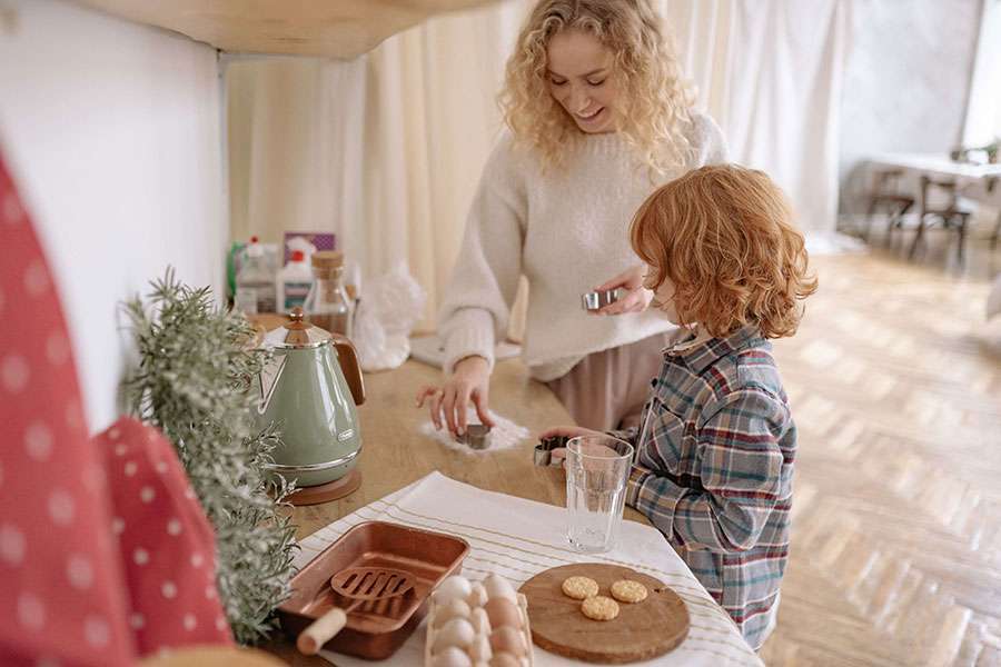 Mom-and-son-Working-together