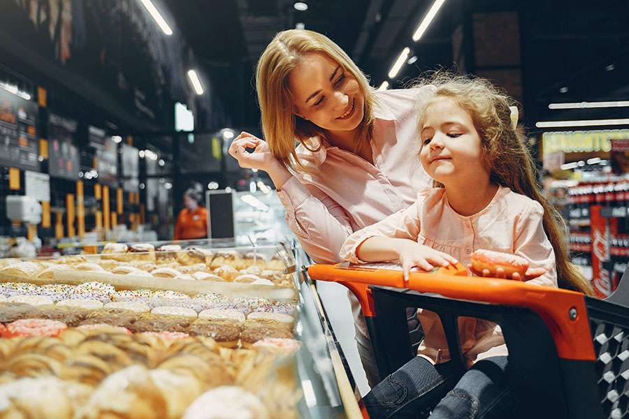 Mother-and-son-doing-grocery-shopping